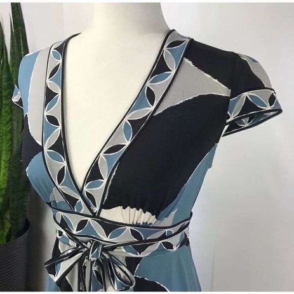 BCBGMAXAZARIA Petite Small A-Line Color-Block Belted Knee Length Dress. Retro. - Picture 2 of 10